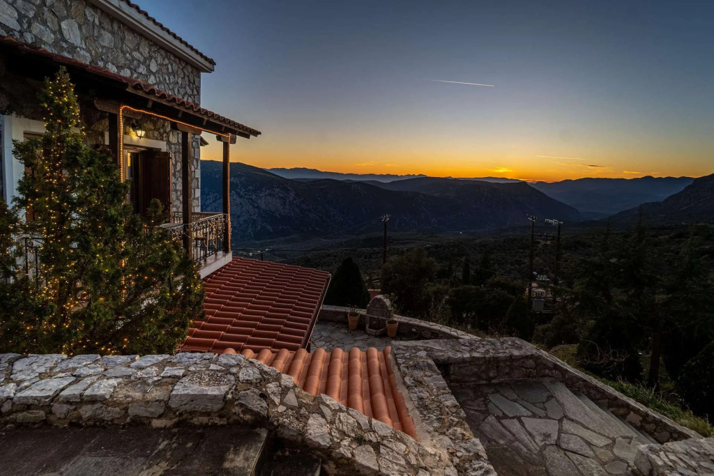 Rock Dandy Deluxe Chalet - Panoramic Mountains & Sauna