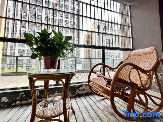 Homeinn Pebble Hotel (Anqing Huamao 1958 Fangyuanhui)