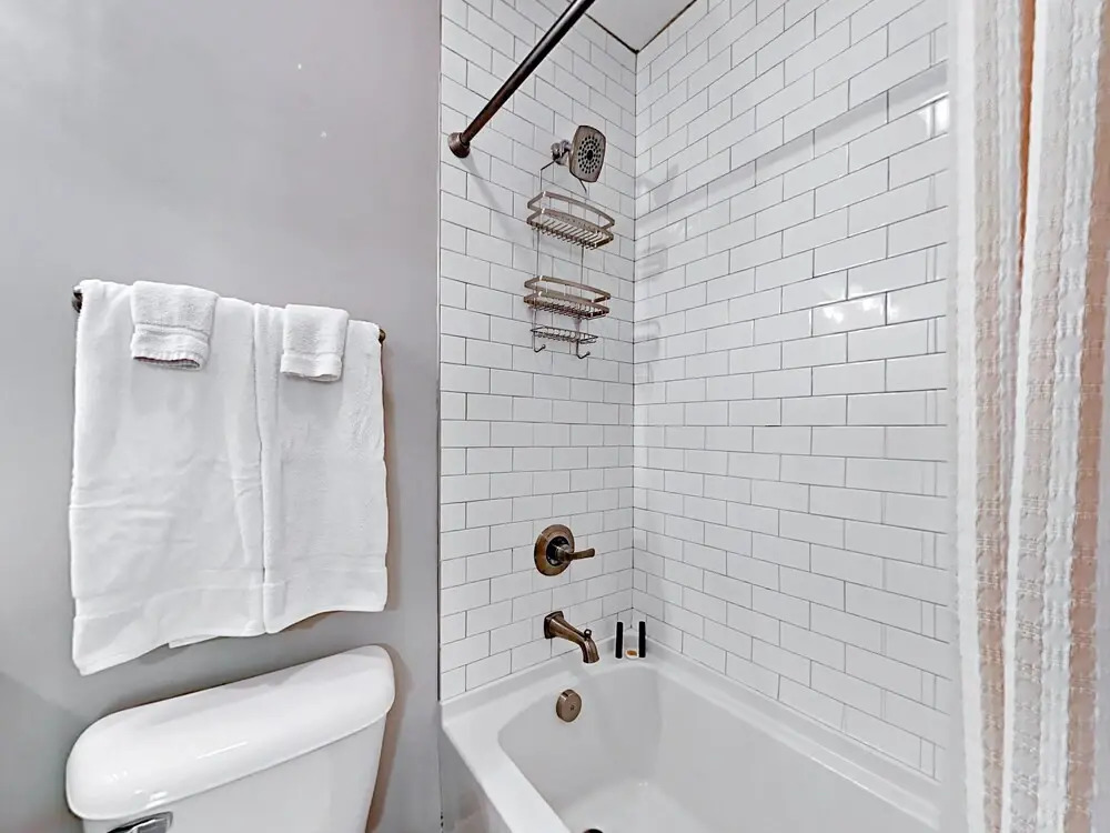 Kline Ave Nashville Home Unit B - 3 Br Condo