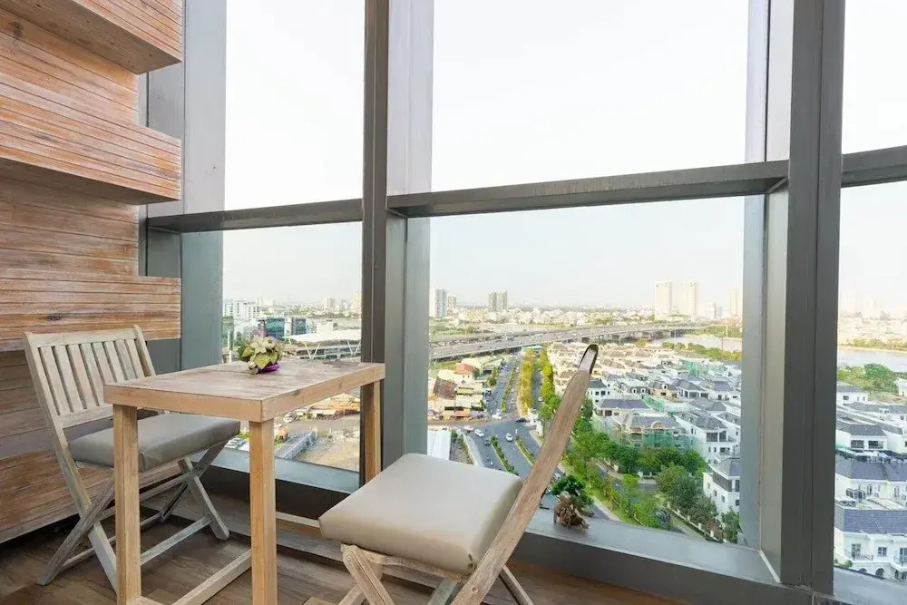 Lyshing Apartment in Vinhomes Grand Park