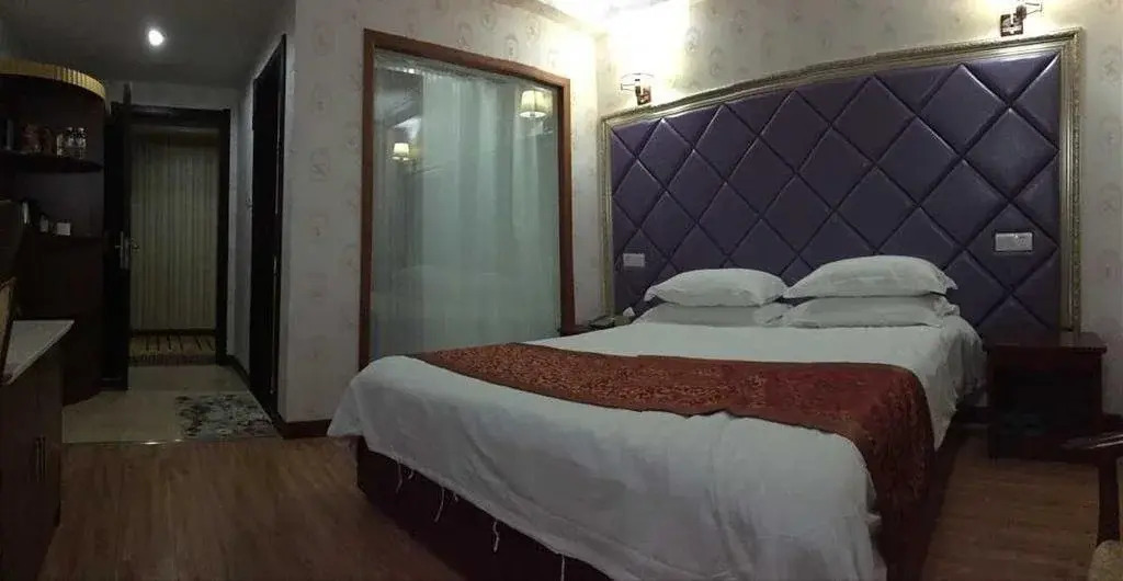Dongyang Ruihao Business Hotel