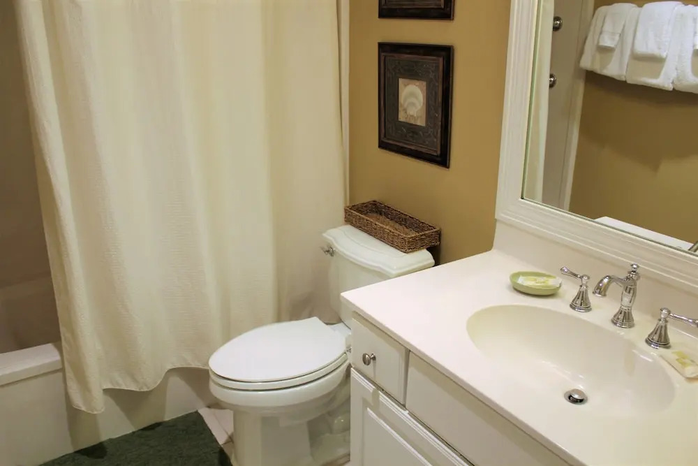 Lighthouse 1405 by ALBVR - Floor to ceiling sliding glass doors - 2BR plus kids bunk room