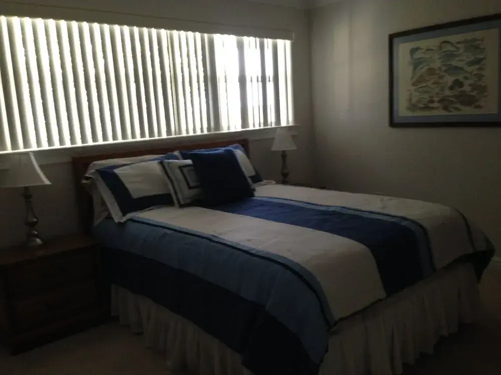 219 Surfside - 2 Br Condo
