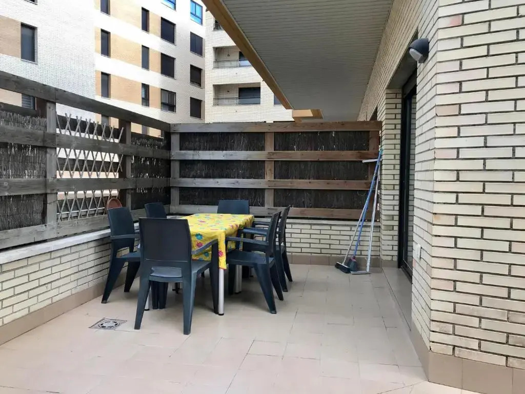 Planta baja en Edif Paradise de La Horta 148B - INMO22