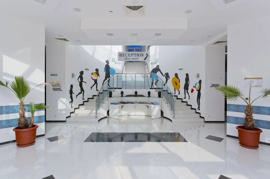Blue Pearl Hotel
