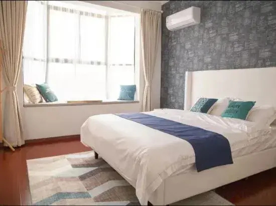 Donglin Luqi Tongyi Homestay (Shanghai Pudong New Area Lingang Avenue)