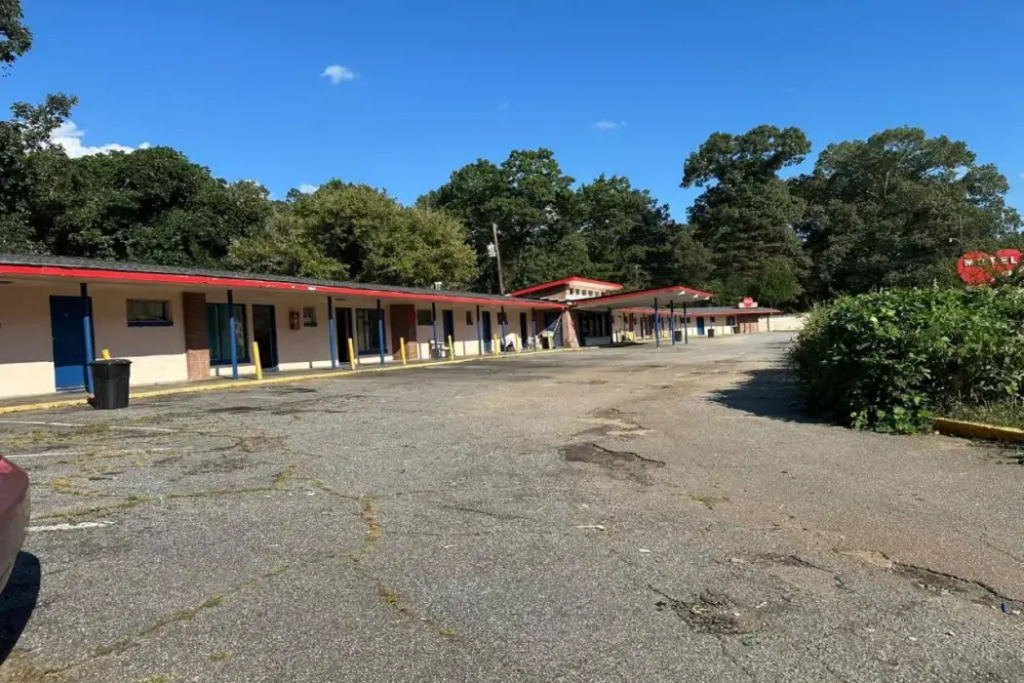 Heart of Dixie Motel Near Auburn AL