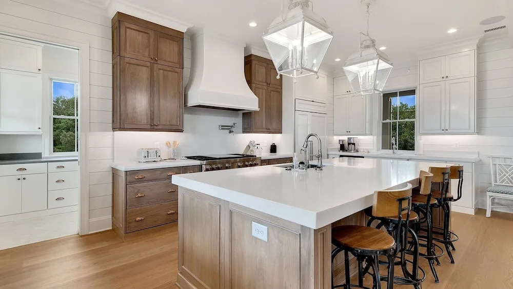 Above The Top Of The Line - Tennessea House 6 Bedroom Home by Peace Vacations