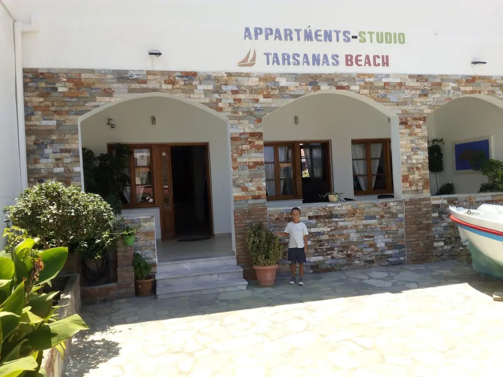 Tarsanas Apartments