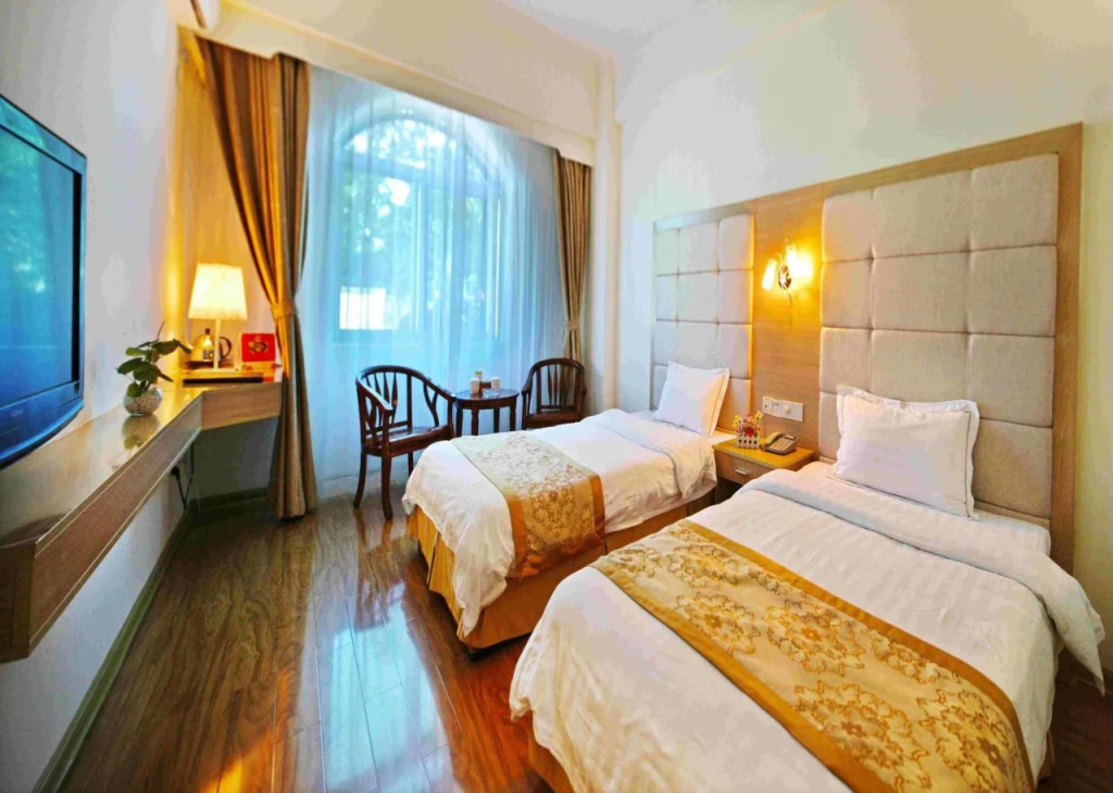 Xiamen Gulangyu Islet Yueqinggang Hotel