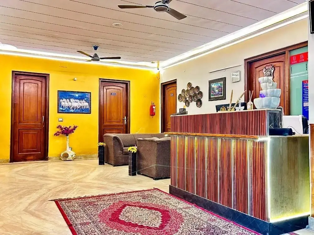 GoBravo 842 Rejoice Hotel Gurgaon