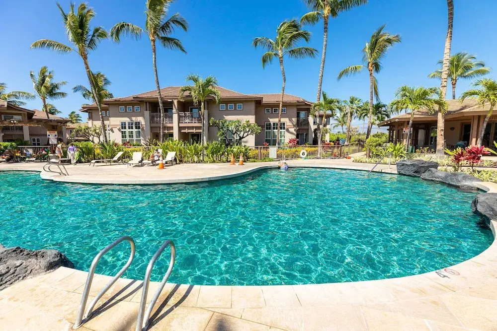 Stylish Villa with Pool Access