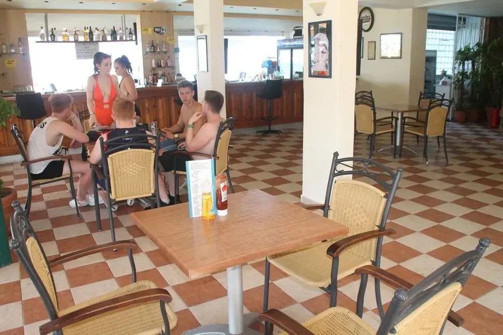 Ammos Apartments