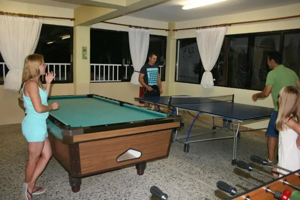 Dionisos Palms Apartments