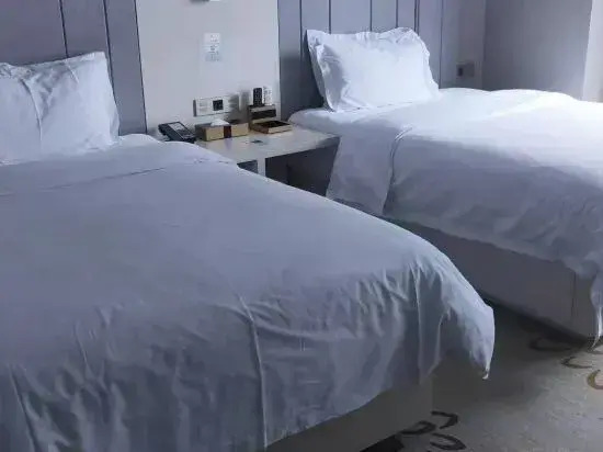 Lifeng Hotel (Guiyang Huaguoyuan Fortune plaza)