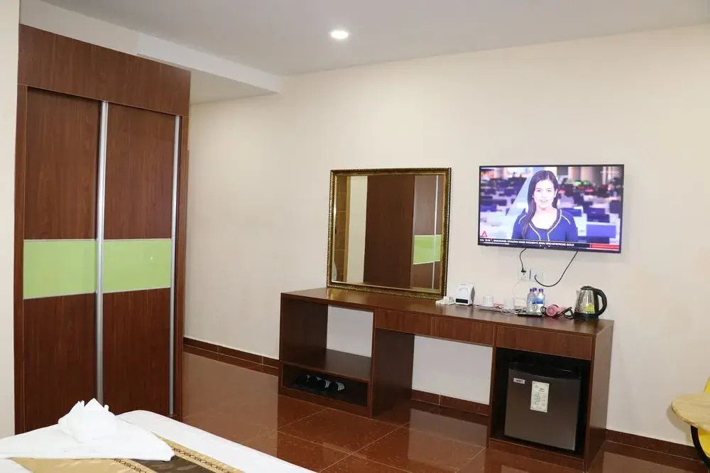 K City Hotel