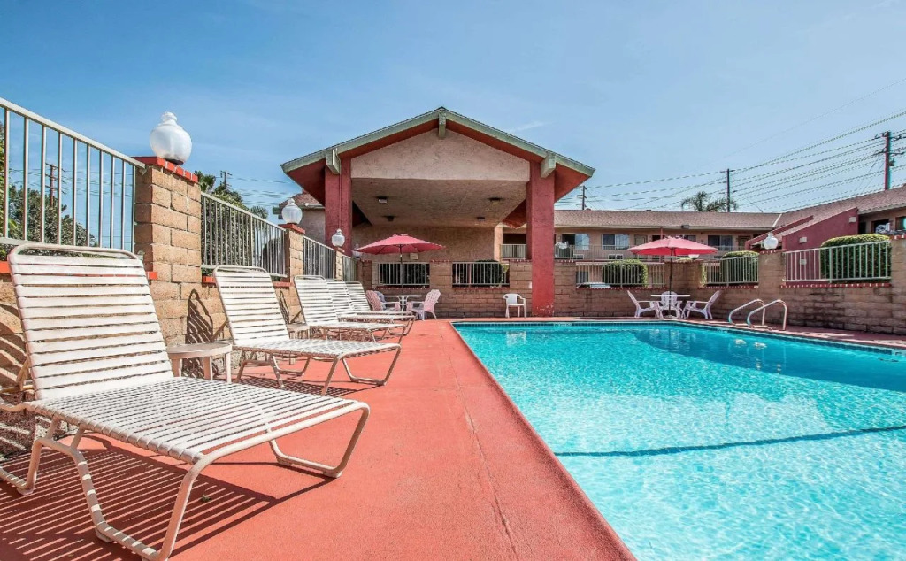 Econo Lodge Anaheim North