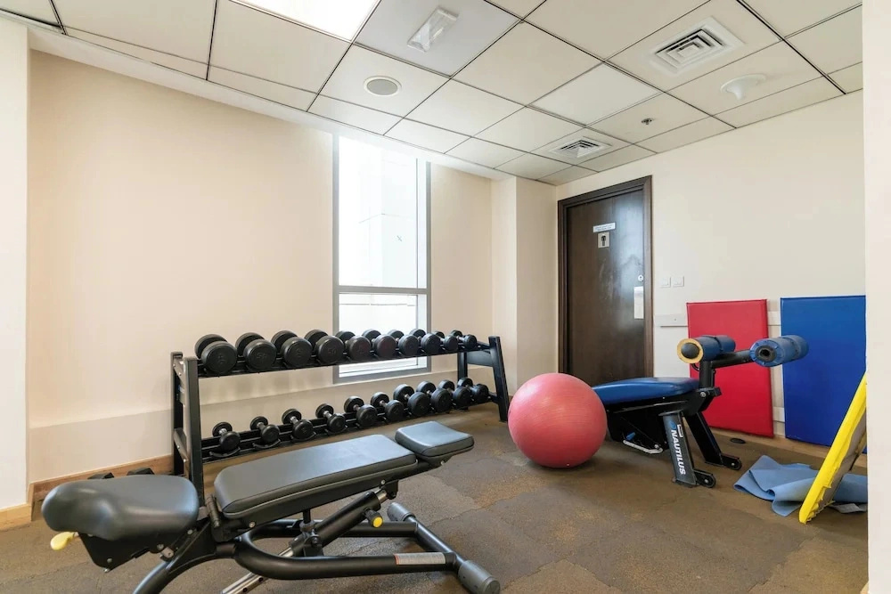 bnbme - Bay Central - 1BR