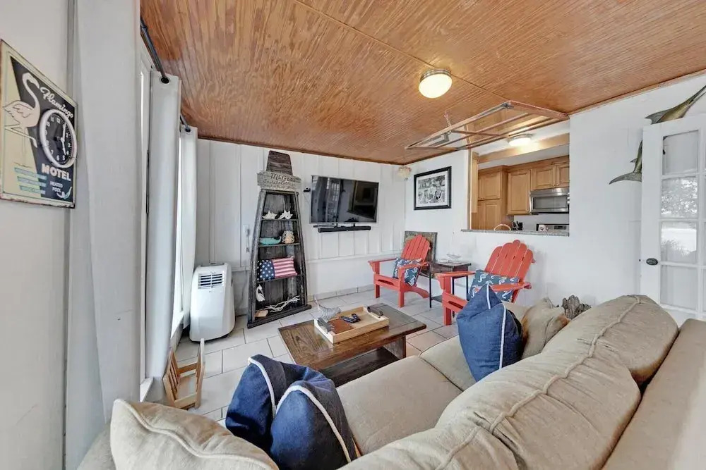 Sealake Cottage
