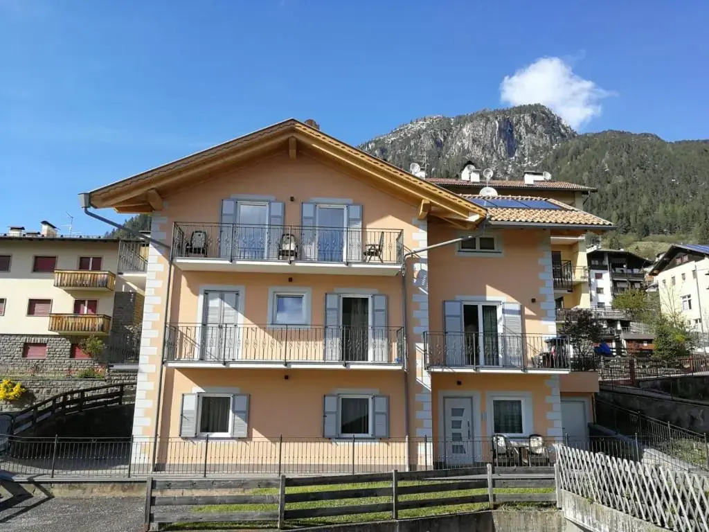 Fiemme Home Mountain Apartment