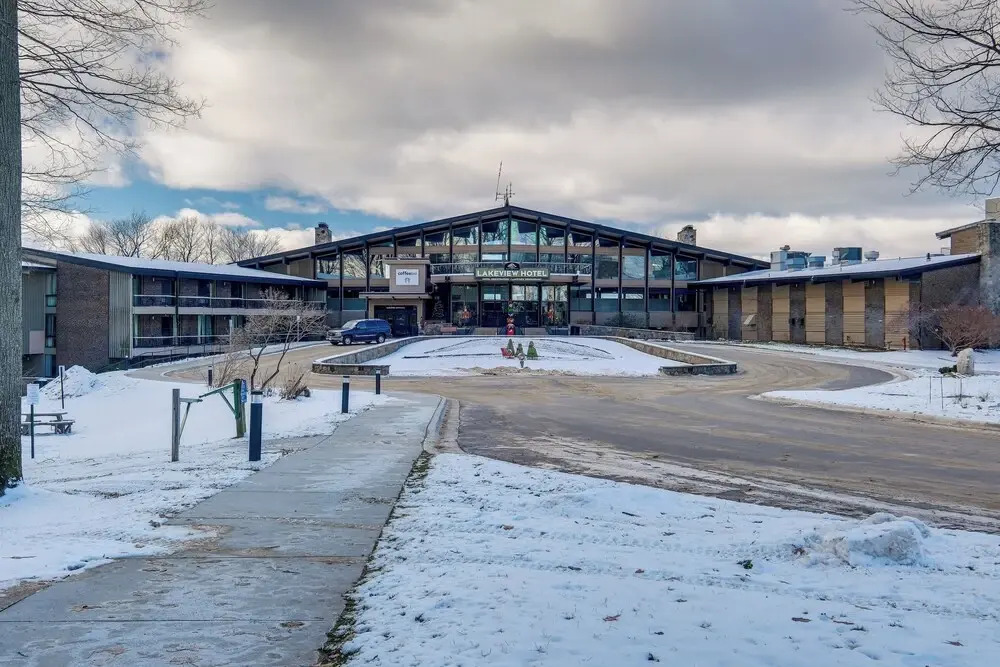 Bellaire Vacation Rental - Ski Shuttle Access!