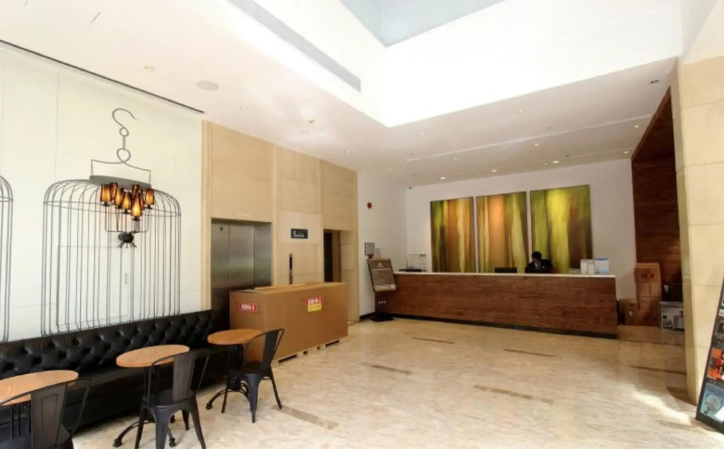 Chengguo Hotel (Shenzhen Dongmen Laojie Shebu Subway)
