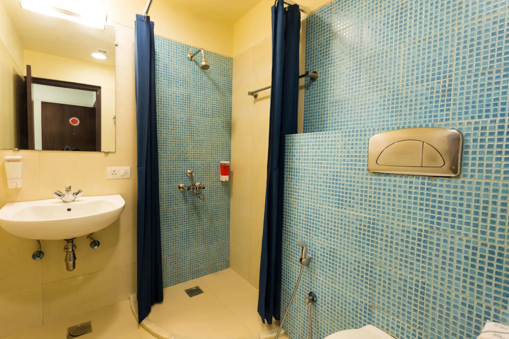 Ginger Noida 63