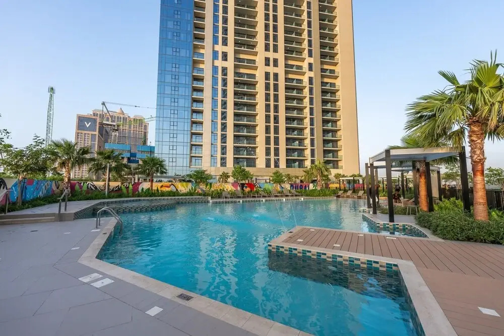 Stunning 2BR With Amazing Views in Business Bay