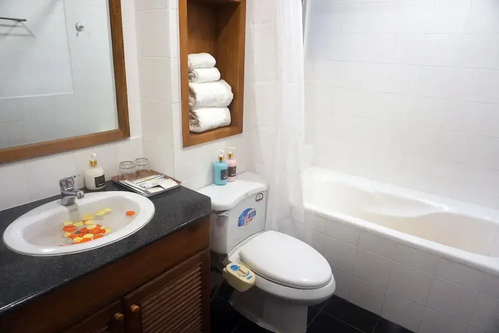Oriental Art Hotel