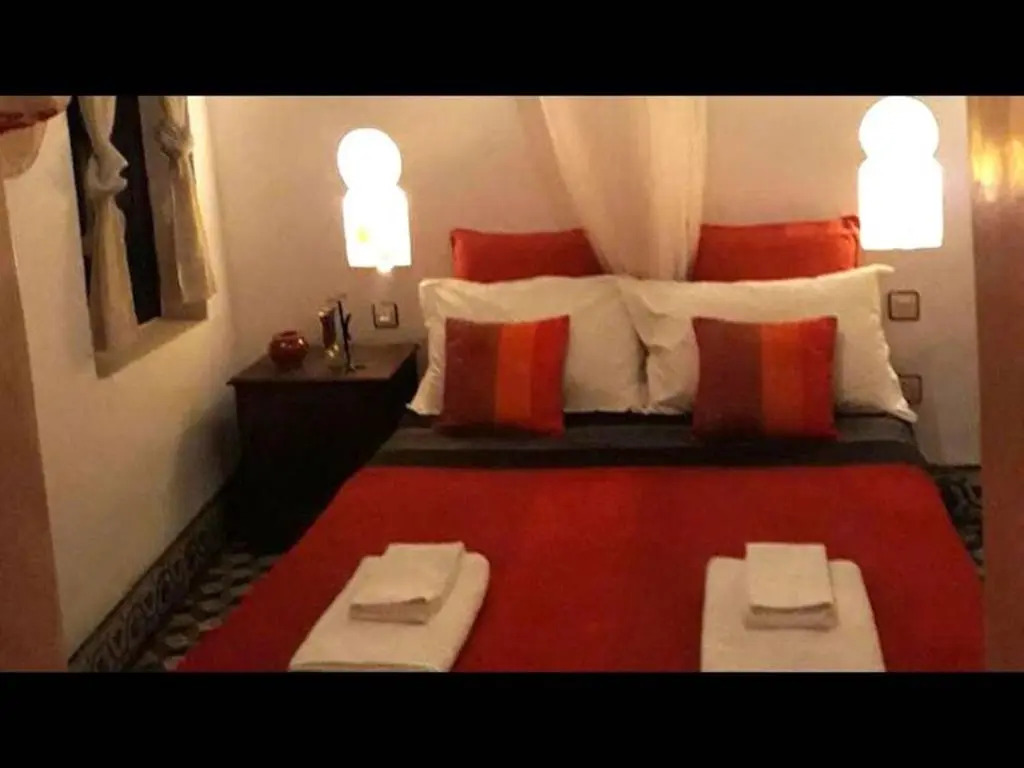 A Homey and Cozy Riad in the Heart of the Medina, 10 min Walk to Jemaa El Fna