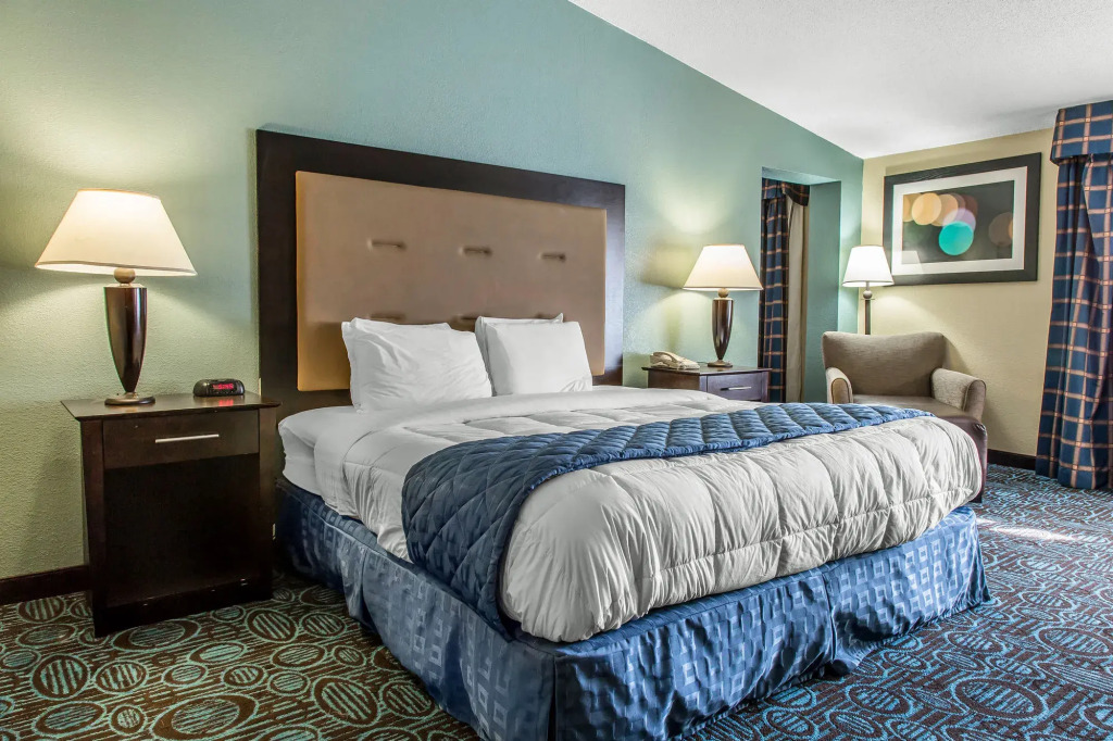 Regency Inn & Suites New London, Mystic