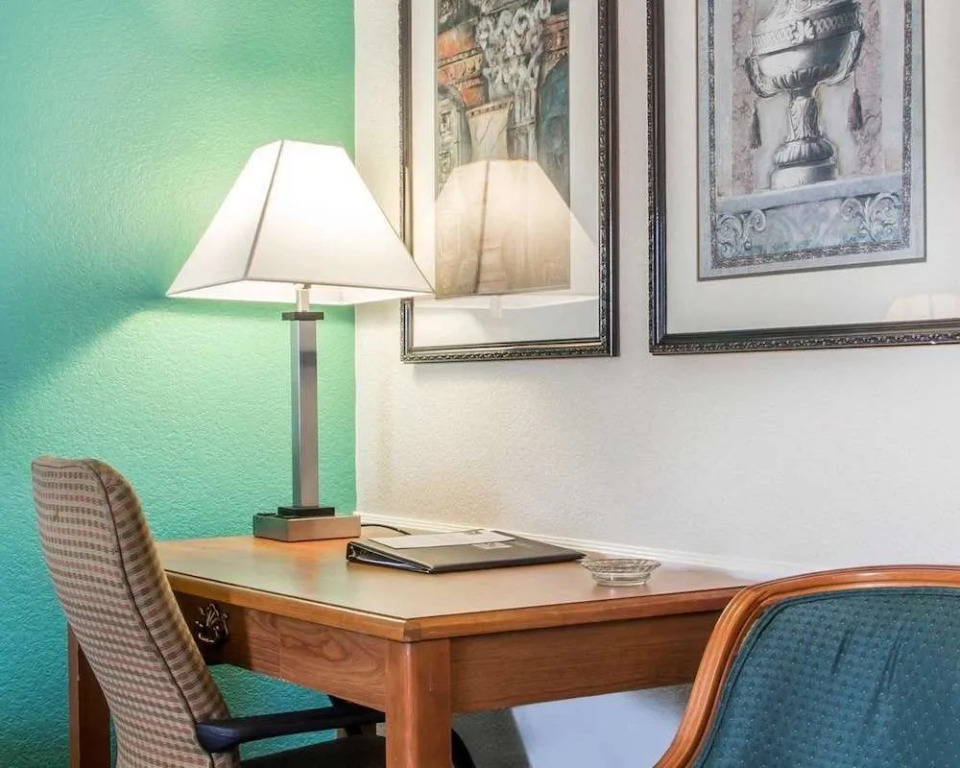 La Quinta Inn Tulsa East-41st Street