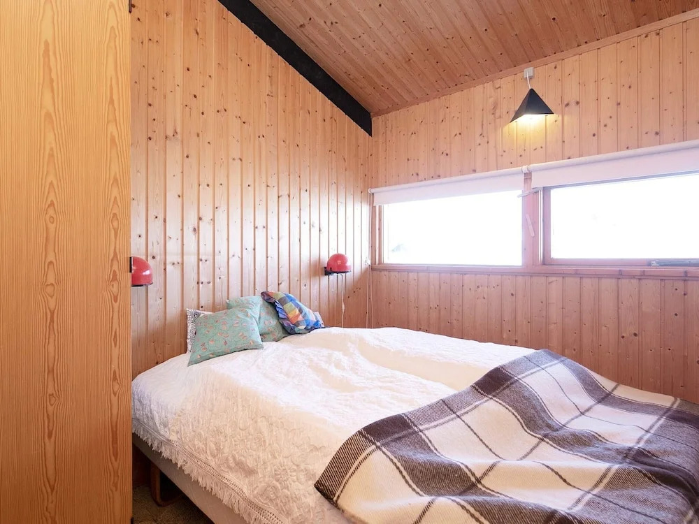 6 person holiday home in Skagen