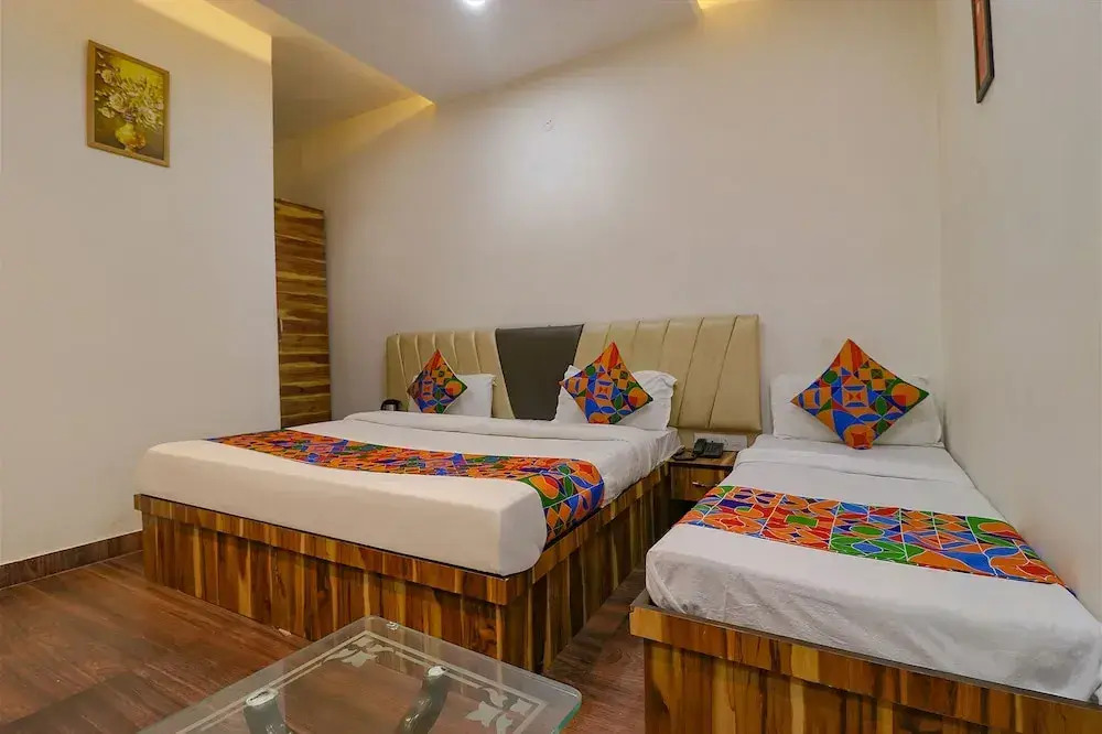 Fabhotel Jp Residency
