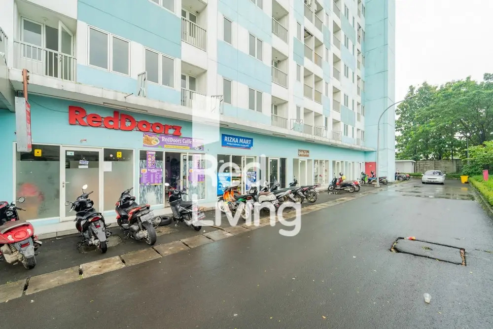 RedLiving Apartemen Grand Sentraland - Bangde Rooms