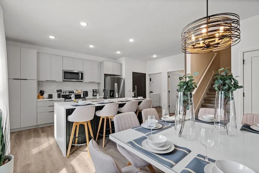 Doppio Luxury Home Themed Magic
