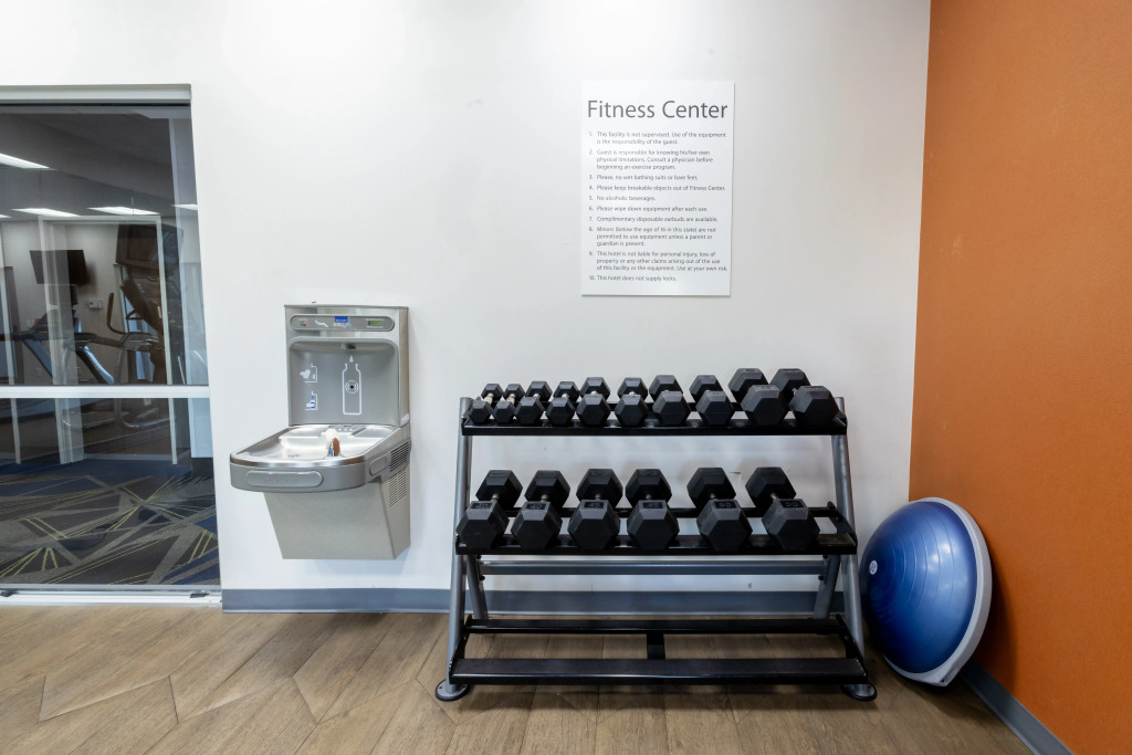 Holiday Inn Express & Suites Dallas Northeast - Arboretum by IHG