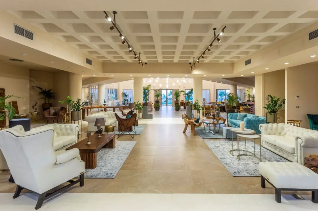 Elysian Luxury Hotel and Spa