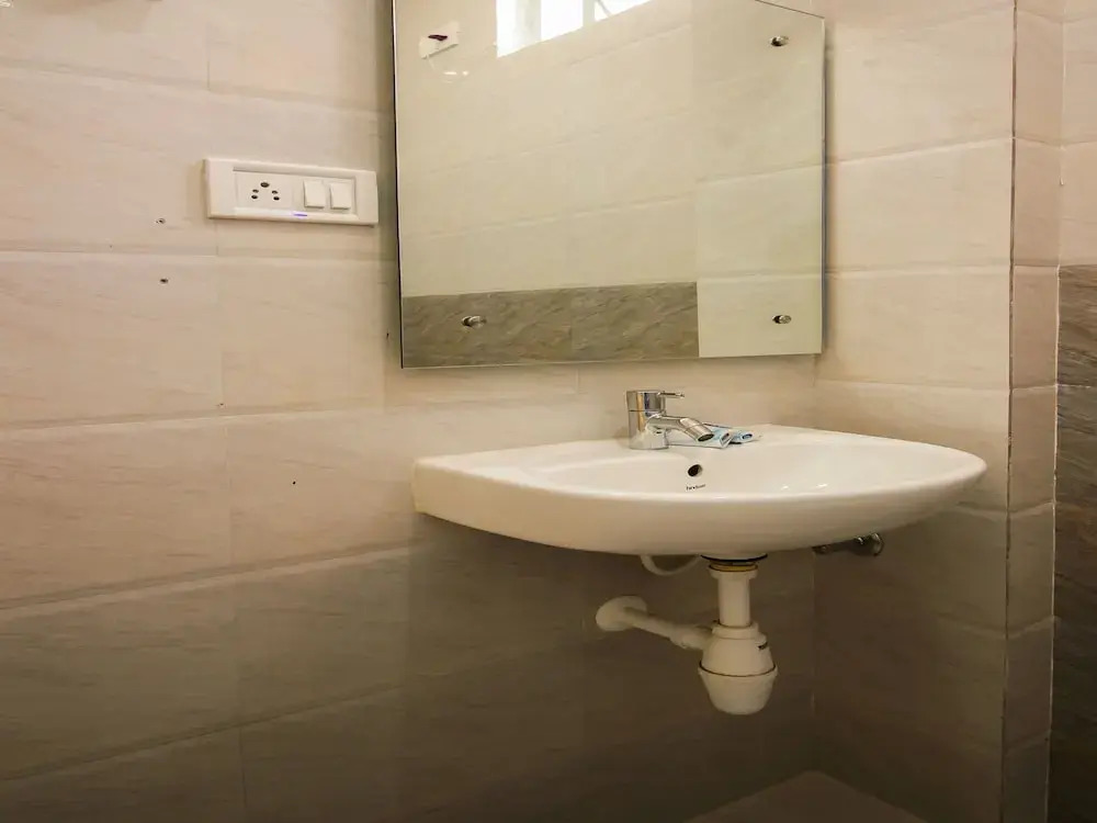 HOTEL PRAKAASH COMFORTS