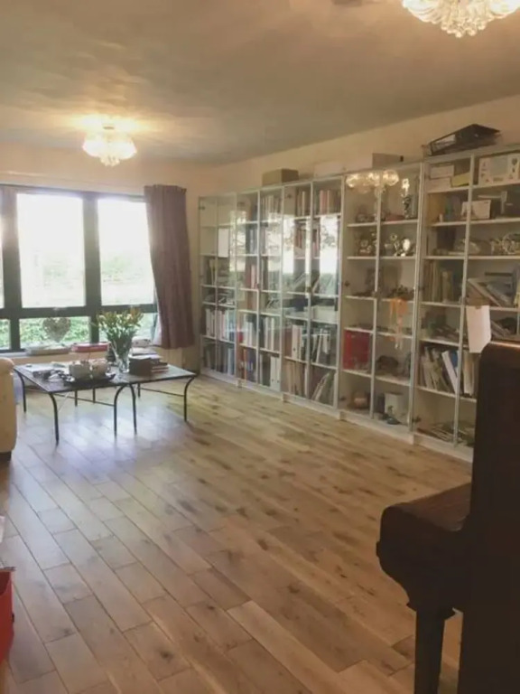 4 Bedroom Flat Near the Harry Potter School