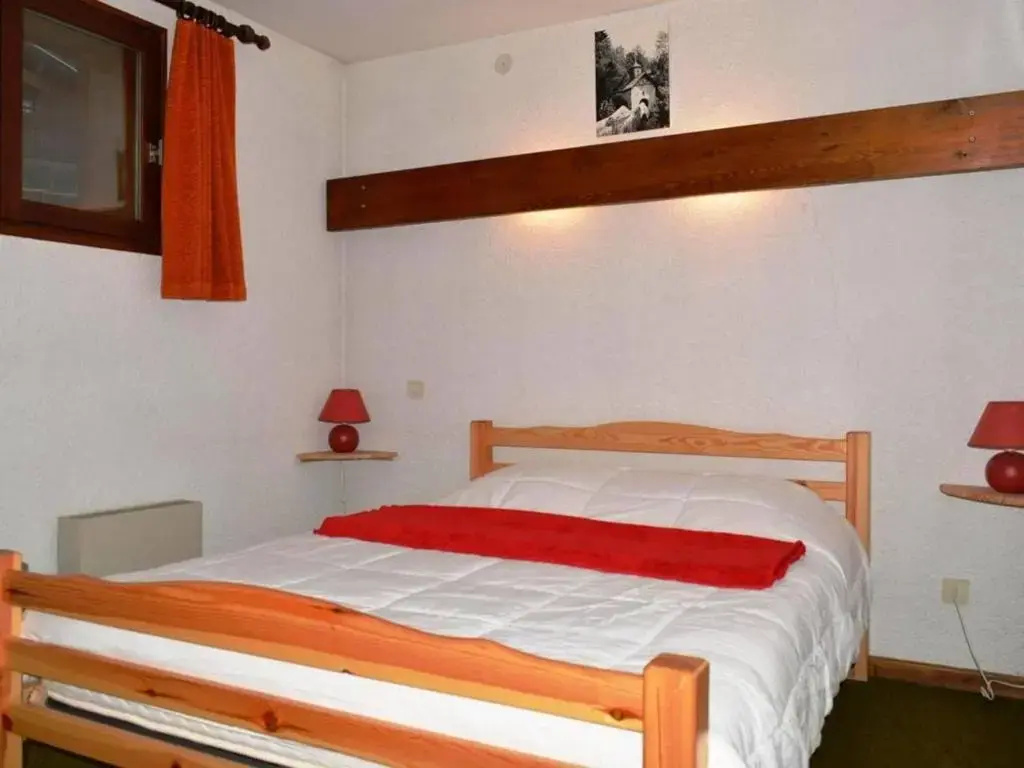 Appartement Le Grand-Bornand, 1 pièce, 6 personnes - FR-1-241-5