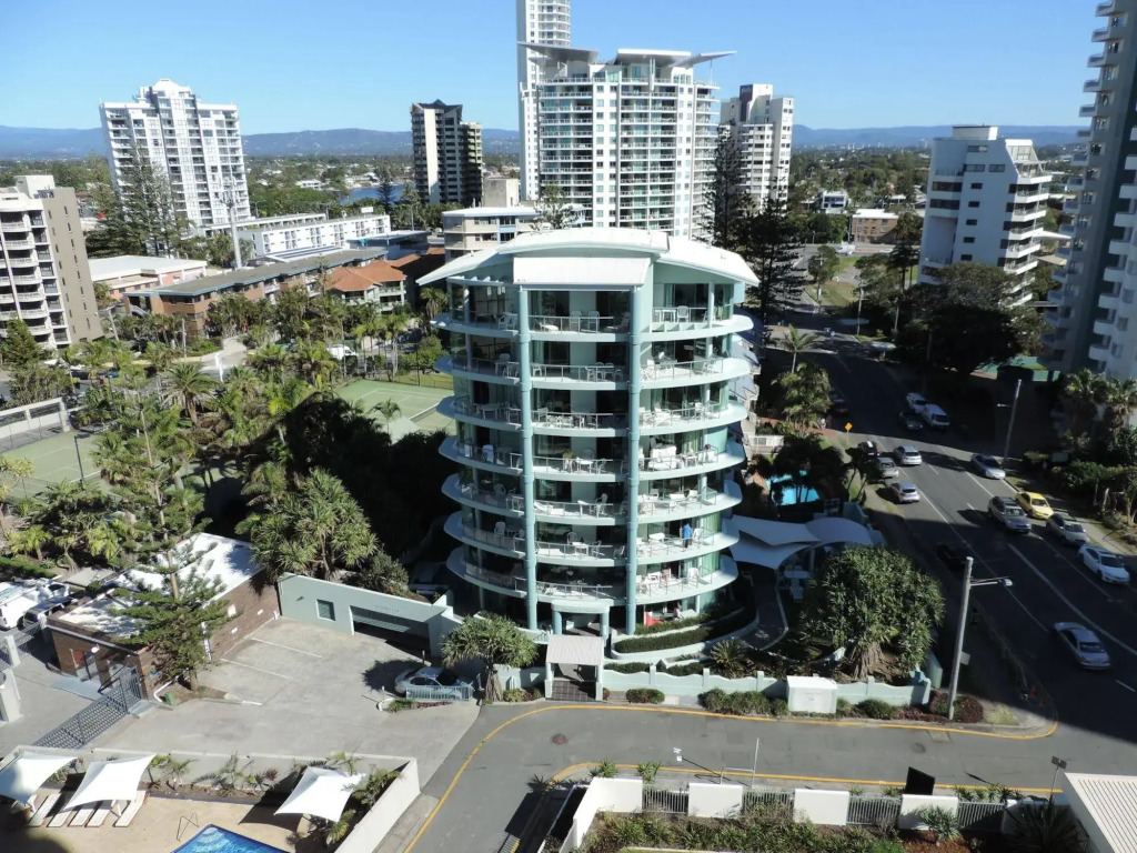 Emerald Sands Holiday Apartments