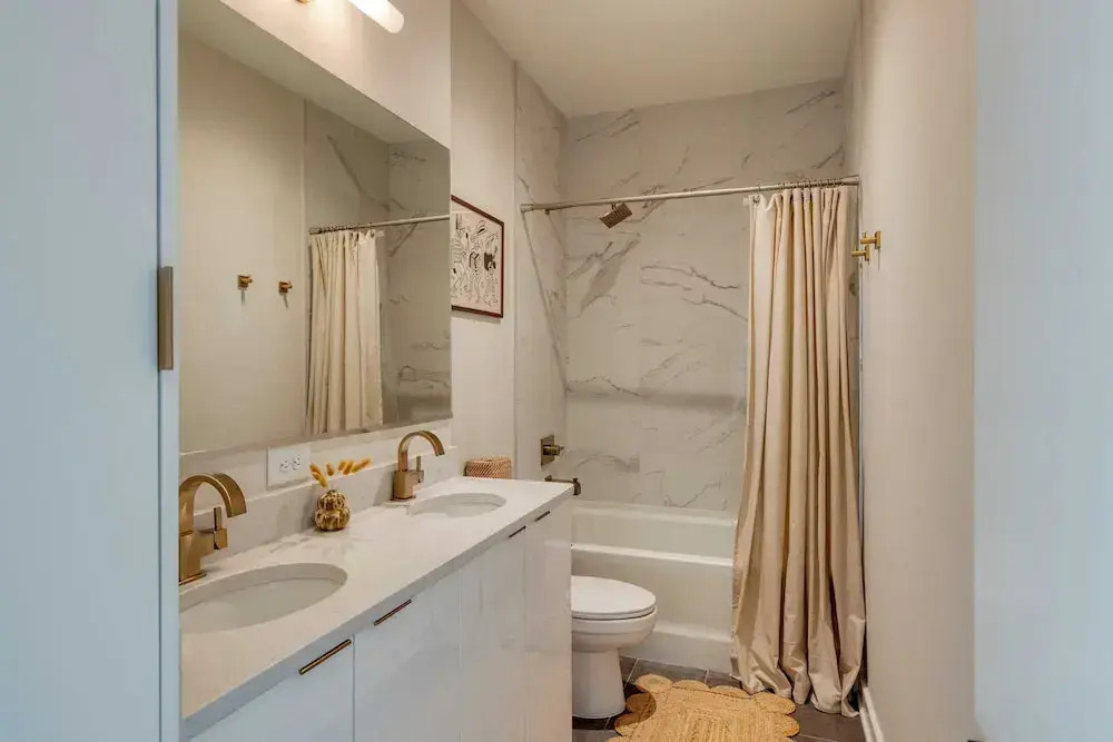 Sleeps 24! 3 Modern 4bdr Townhomes w/ Covered Patios Nashville Group Retreat