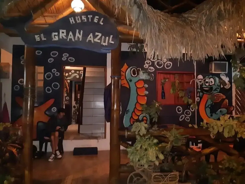 Hostel El Gran Azul Olon