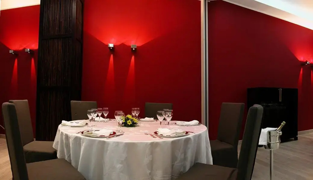 Отель Italiana Hotels Cosenza