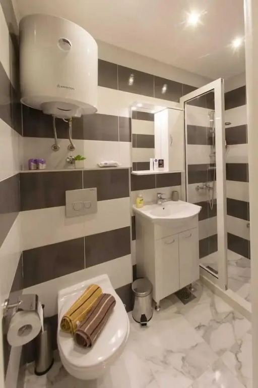 Apartments Aida "Newly Renovated"