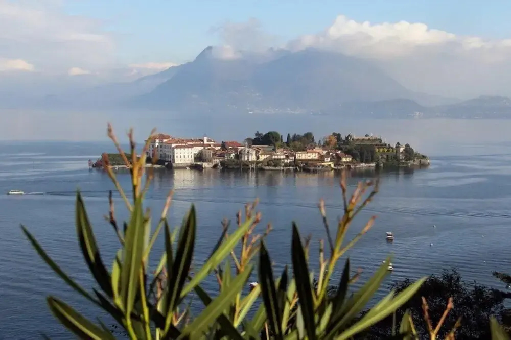 Villa Gaia With the Best View Lake on the Borromee Island