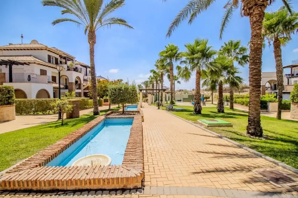 Serene 2 Bedroom Apartment in Vera