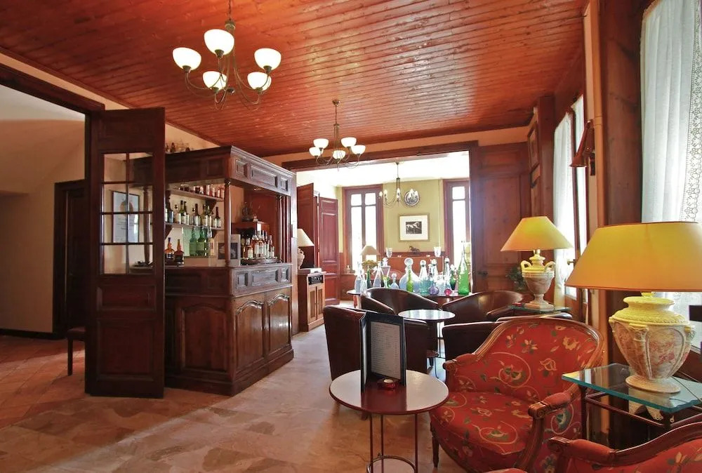 Hotel Le Bellevue, Demeures & Chateaux