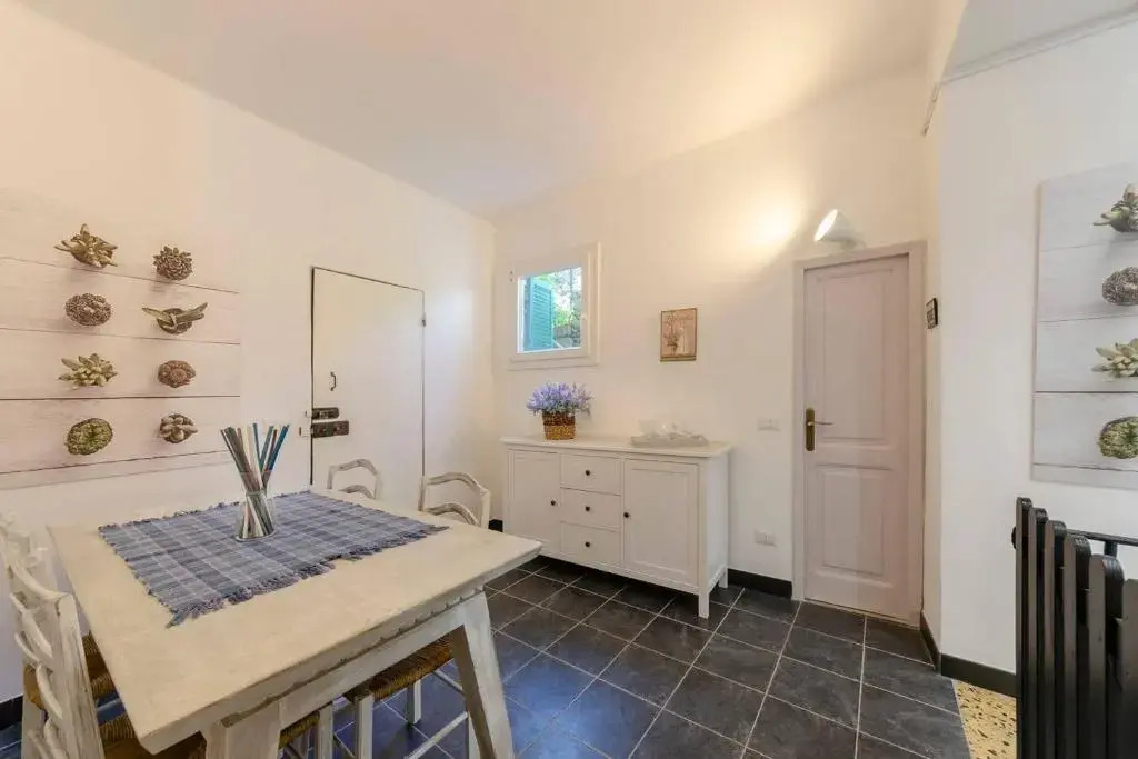 ALTIDO Spacious 2 BR Apt with Terrace at the Heart of the Vernazza